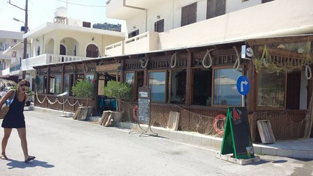 Taverna-Sarakina
